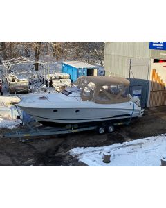 Beneteau Flyer 850 Sun Deck + 2x 200PS + Trailer Gebrauchboot
